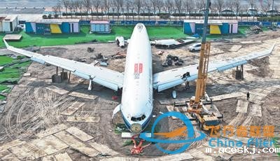 “开”上公路的客机去哪儿了？-8487